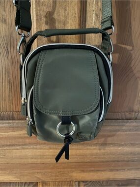 IHKWIP The Stellar North/South Crossbody Bag with Top Handle